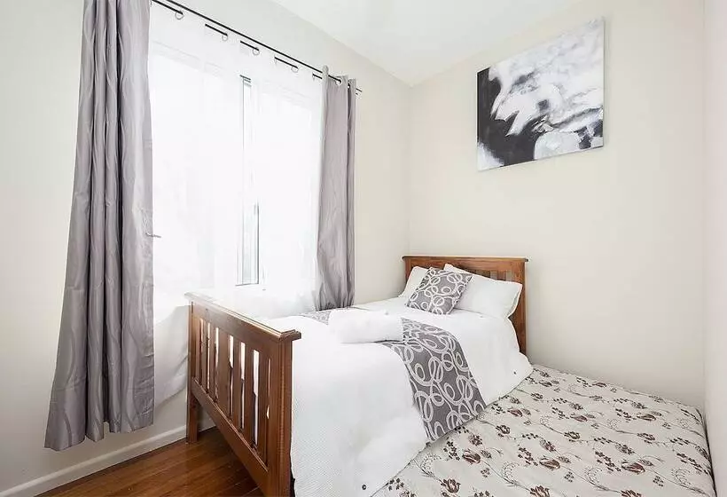 Carlingford One Bedroom
