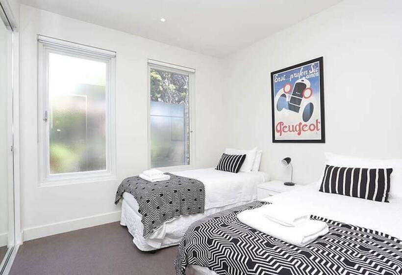 Brighton Beach Bayside Beauty