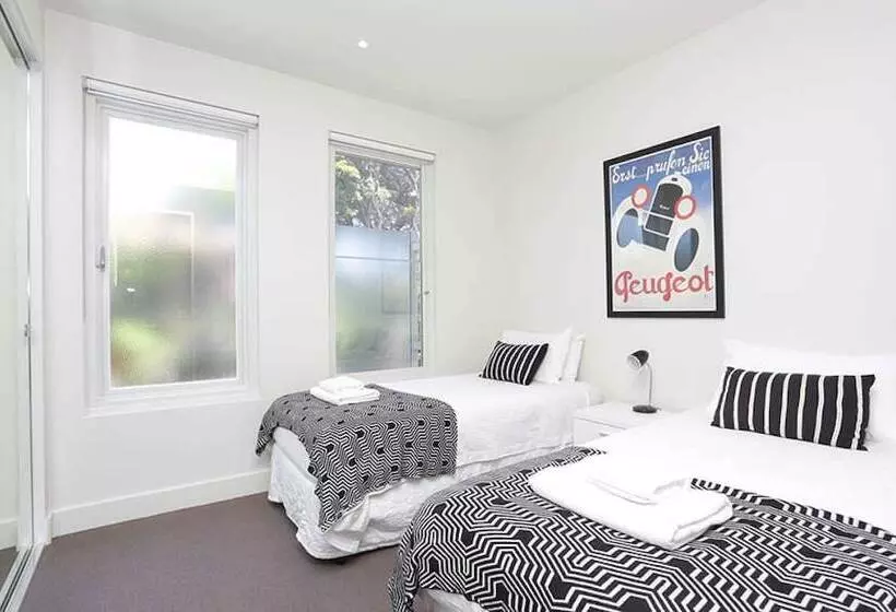 Brighton Beach Bayside Beauty