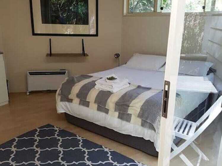 Eaglehawk Rainforest Retreat