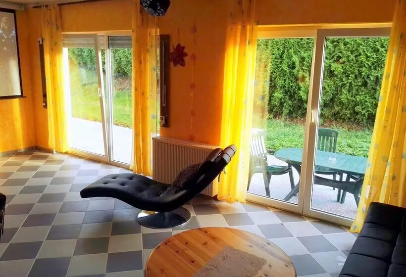 Ferienwohnungen Nähe Badesee