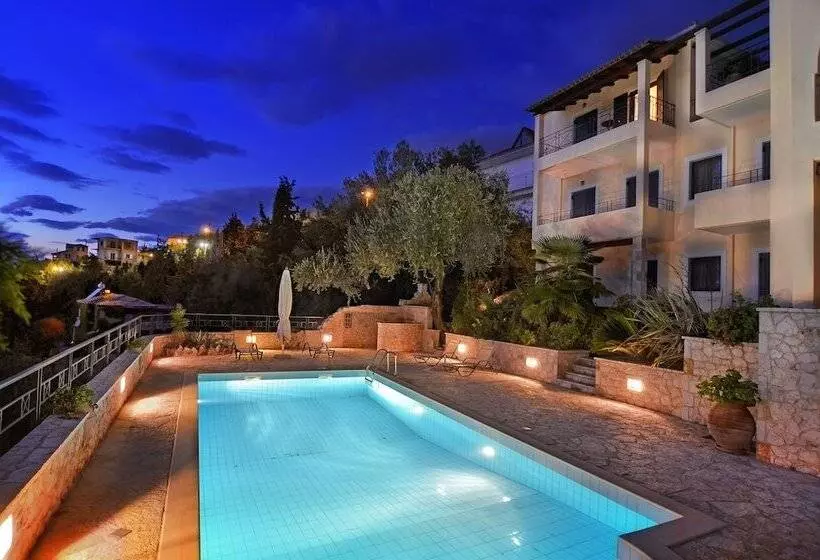 Niriides Luxury Apartments