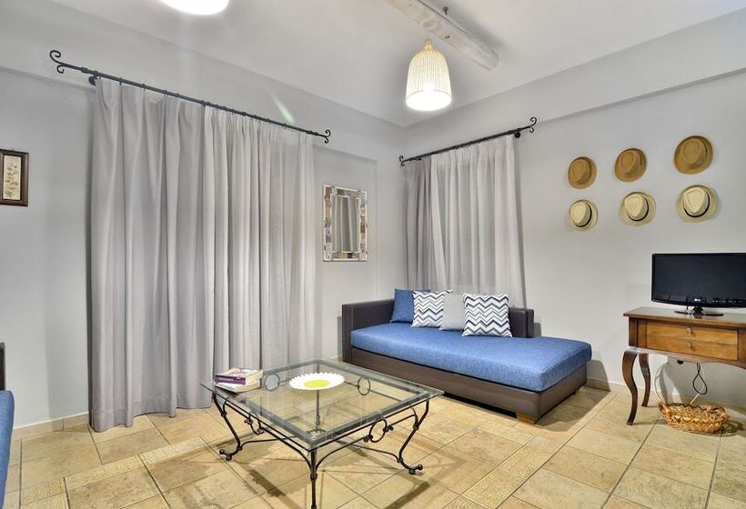 Niriides Luxury Apartments