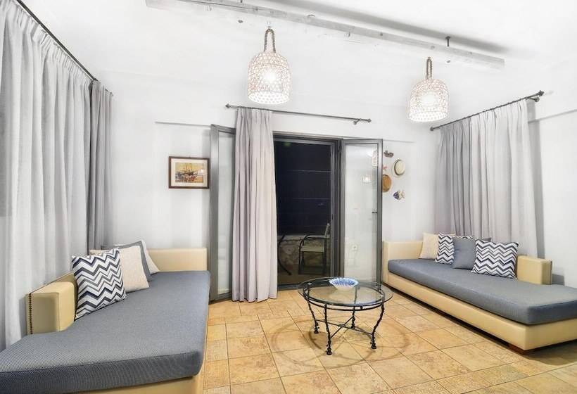 Niriides Luxury Apartments