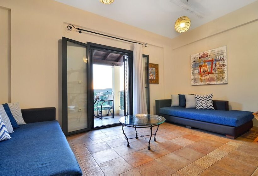 Niriides Luxury Apartments