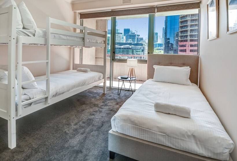 Southbank Tower Apartments