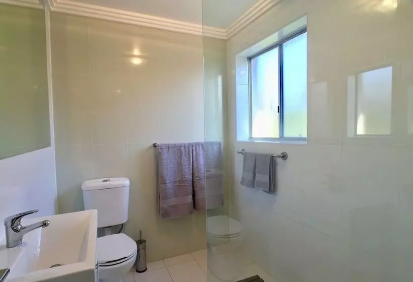 Sydney Coastal Comfort