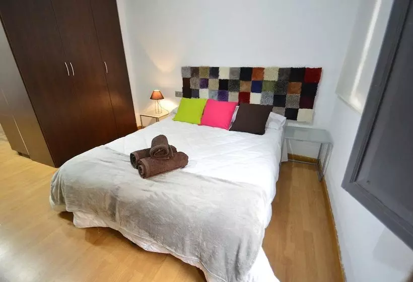 Tarragona Suites 26  St Llorenã‡ 23
