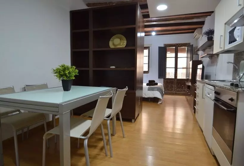 Tarragona Suites 26  St Llorenã‡ 23