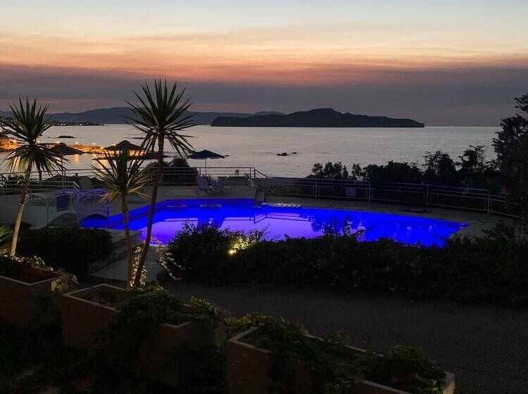 Terpsichori Villa & Apartments