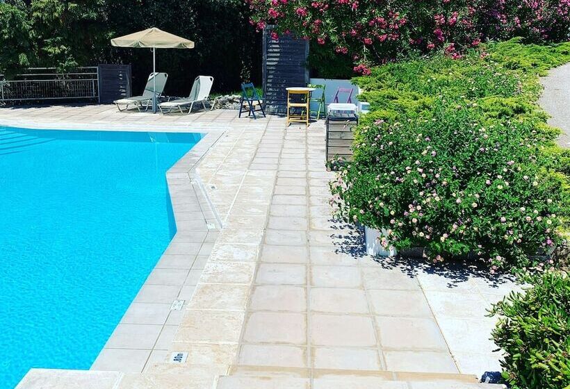 Terpsichori Villa & Apartments