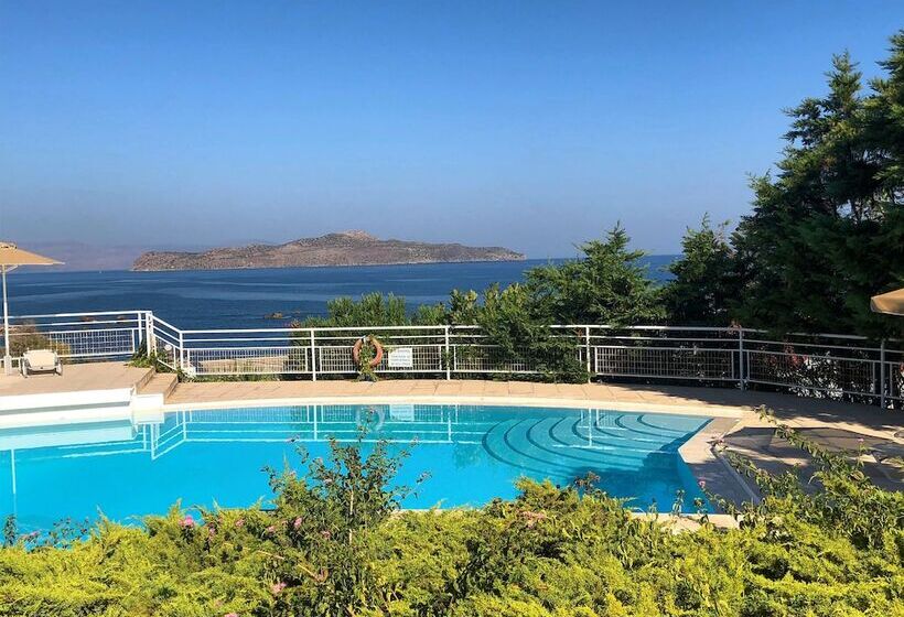 Terpsichori Villa & Apartments