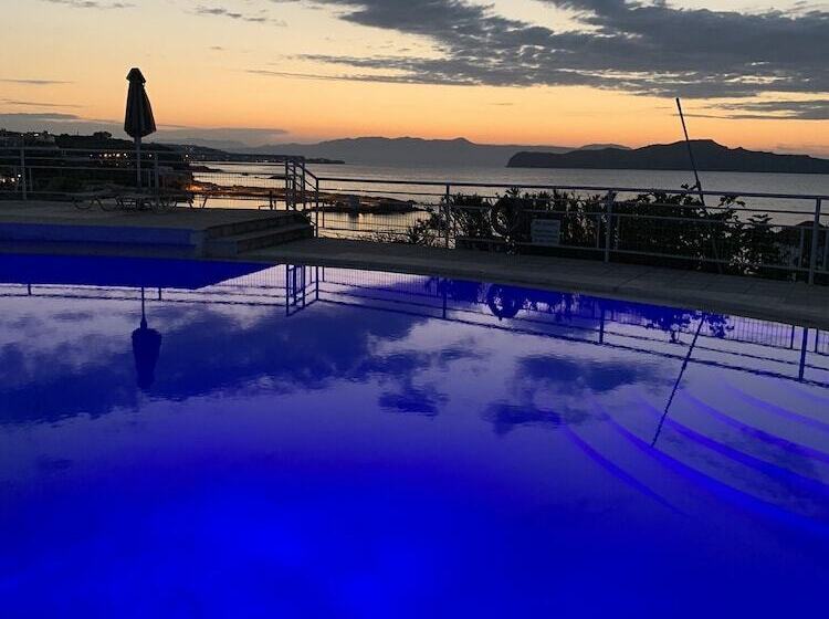 Terpsichori Villa & Apartments