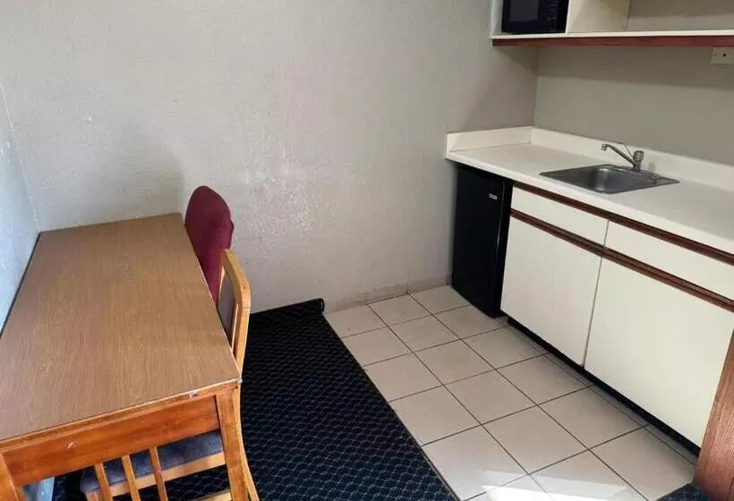 Homegate Studios & Suites San Antonio Medical Center