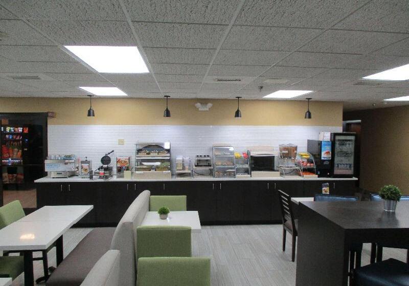 فندق Quality Inn