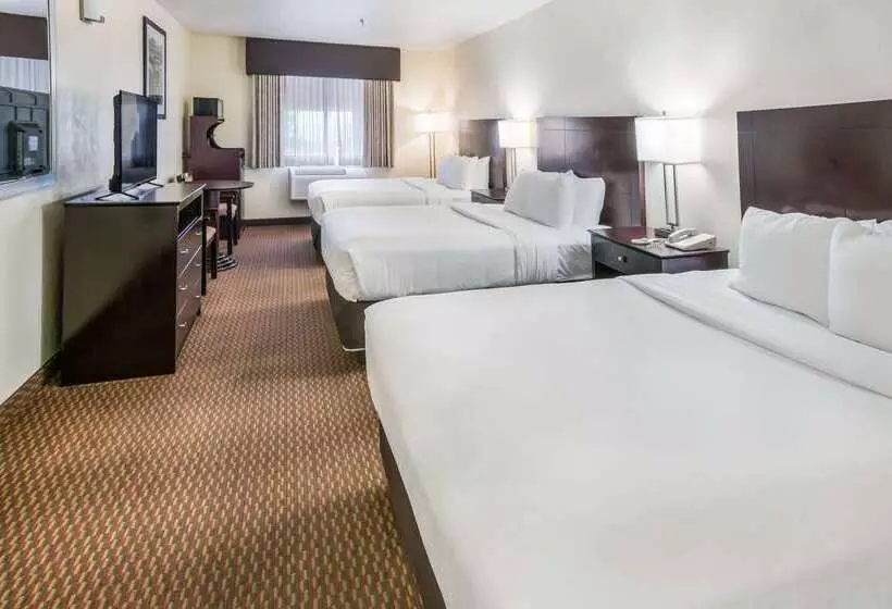 هتل Clarion Inn Page  Lake Powell