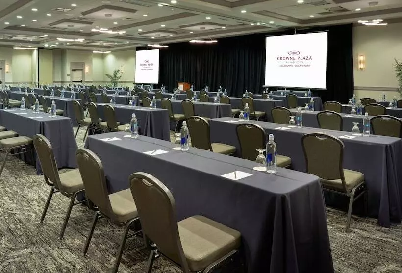 酒店 Crowne Plaza Melbourne Oceanfront, An Ihg