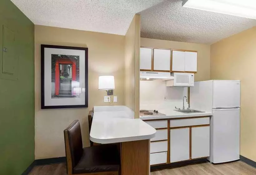 Отель Extended Stay America Select Suites Denver Cherry Creek