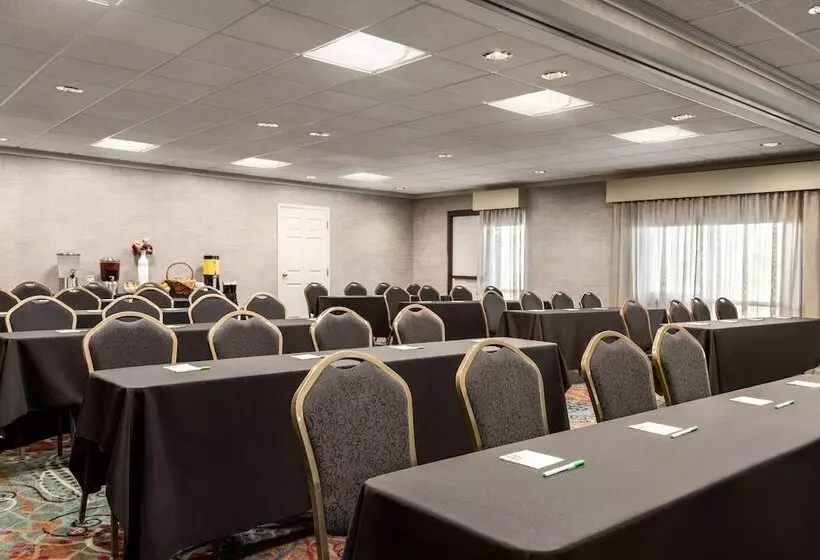 Holiday Inn Hotel & Suites Council Bluffs, An Ihg