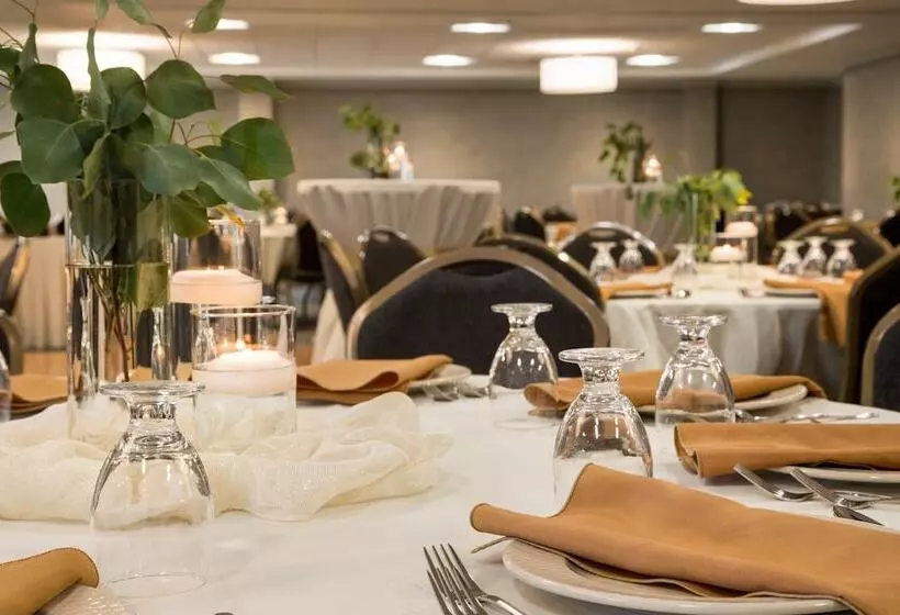 Holiday Inn Hotel & Suites Council Bluffs, An Ihg