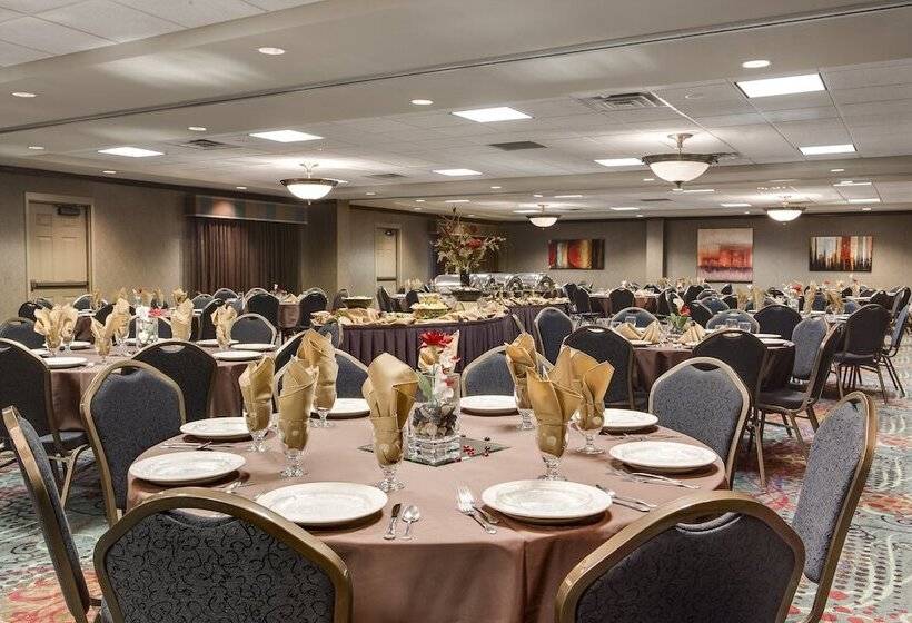 Holiday Inn Hotel & Suites Council Bluffs, An Ihg