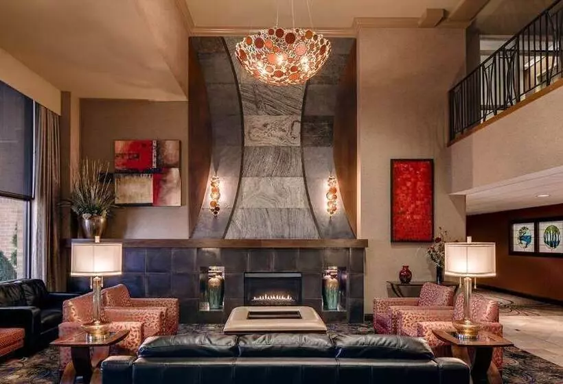 Holiday Inn Hotel & Suites Council Bluffs, An Ihg