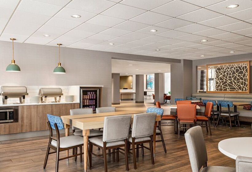 Holiday Inn Hotel & Suites Council Bluffs, An Ihg