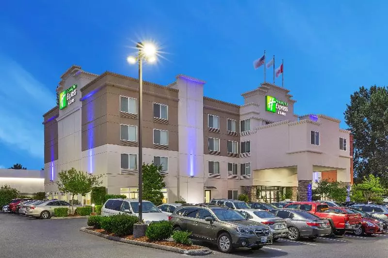 فندق Holiday Inn Express & Suites Tacoma, An Ihg