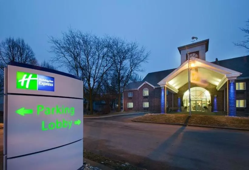 호텔 Holiday Inn Express Des Moines, An Ihg