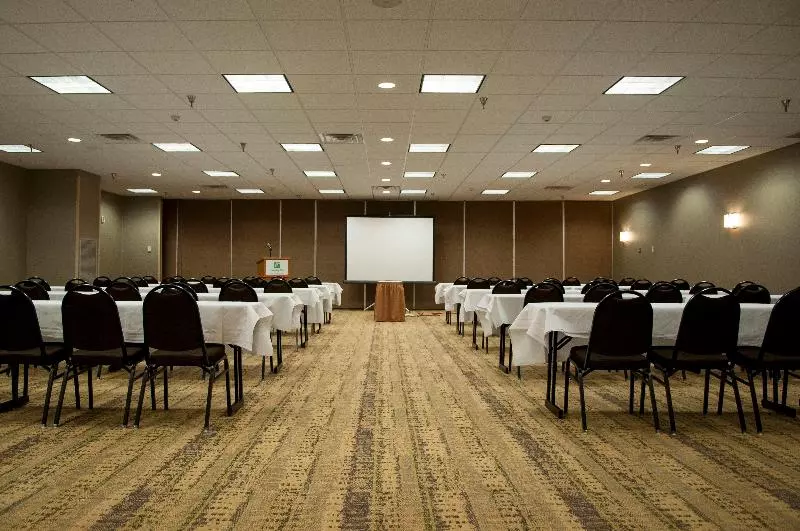 Отель Holiday Inn Spearfish Convention Center, An Ihg