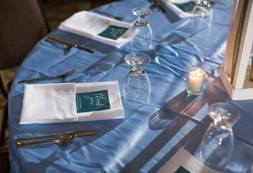 Отель Holiday Inn Spearfish Convention Center, An Ihg