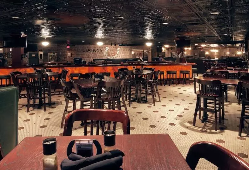 Отель Holiday Inn Spearfish Convention Center, An Ihg