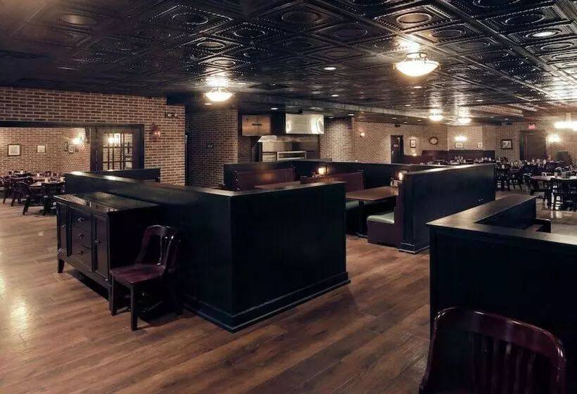 Отель Holiday Inn Spearfish Convention Center, An Ihg