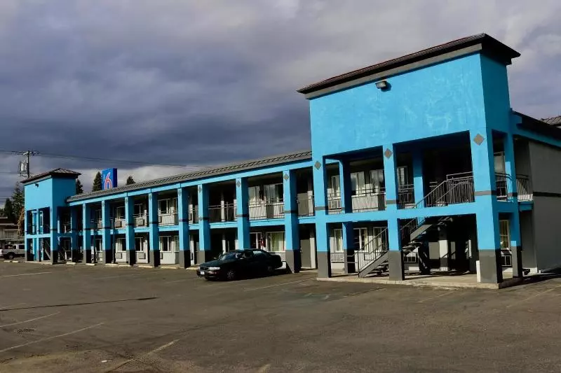 호텔 Holiday Lodge Salem,or