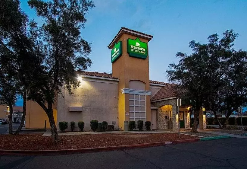 호텔 Hometowne Studios By Red Roof Phoenix   Dunlap Ave