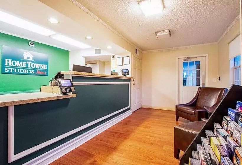 호텔 Hometowne Studios By Red Roof Phoenix   Dunlap Ave