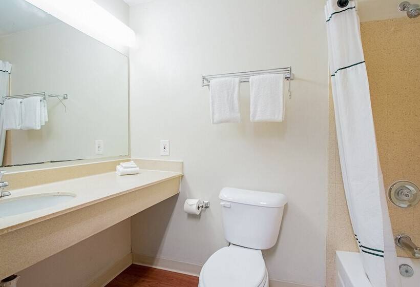 Otel Hometowne Studios By Red Roof Phoenix   Dunlap Ave