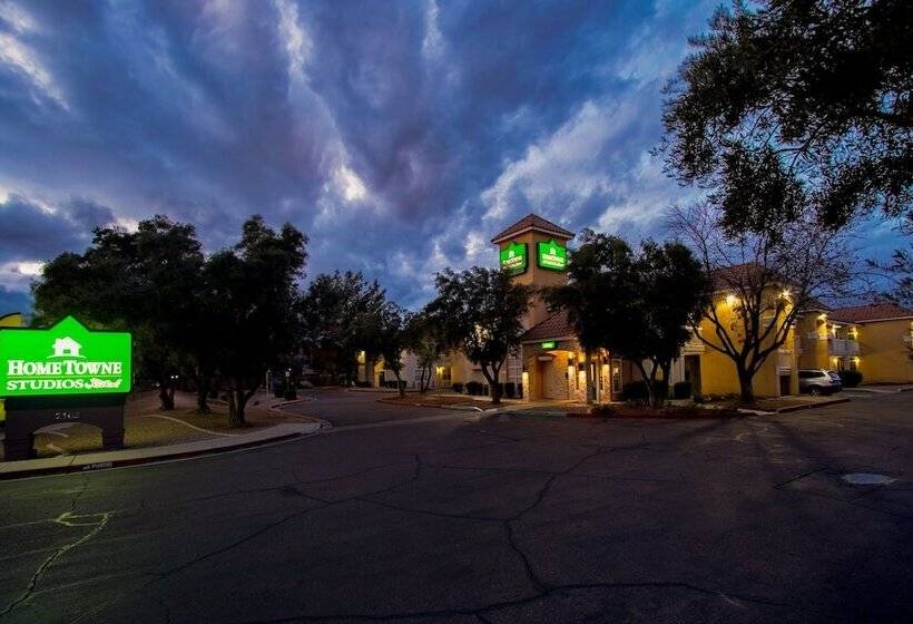 Otel Hometowne Studios By Red Roof Phoenix   Dunlap Ave