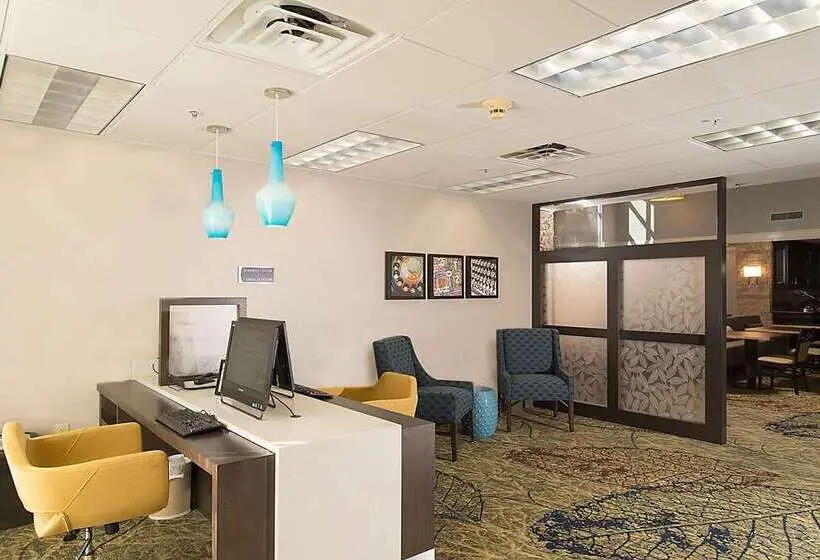 ホテル Homewood Suites By Hilton Durhamchapel Hill / I40