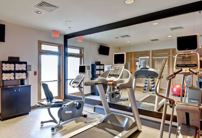 ホテル Homewood Suites By Hilton Windsor Locks Hartford