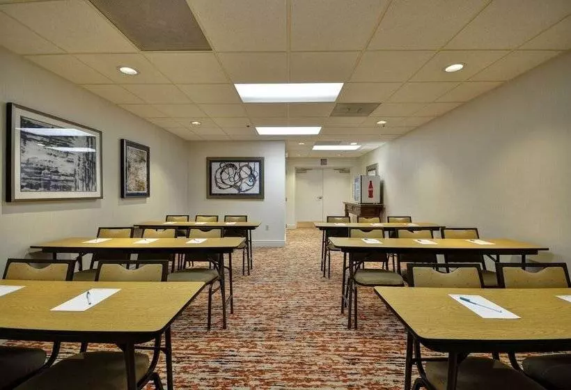 酒店 Homewood Suites By Hilton Phoenixbiltmore