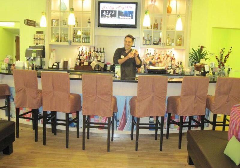 فندق Indigo St Petersburg Downtown