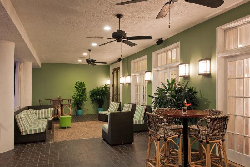 فندق Indigo St Petersburg Downtown