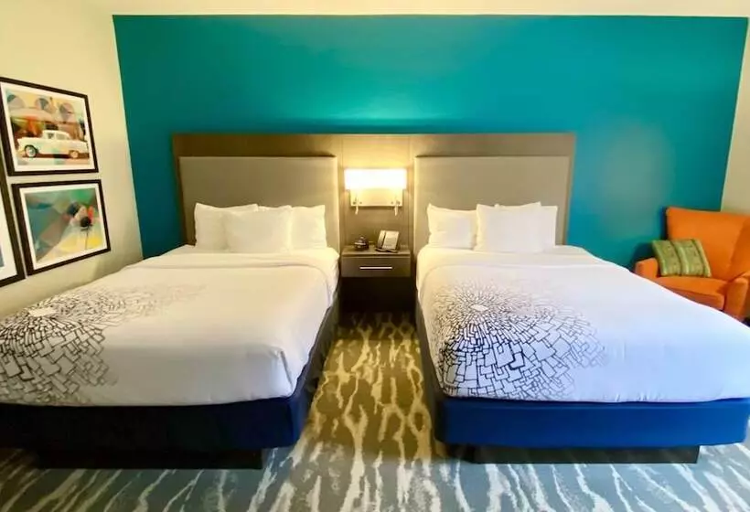 ホテル La Quinta By Wyndham Kokomo