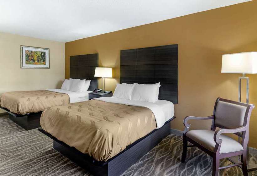 Отель Quality Inn Hillsville