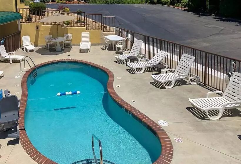 酒店 Quality Inn Hillsville