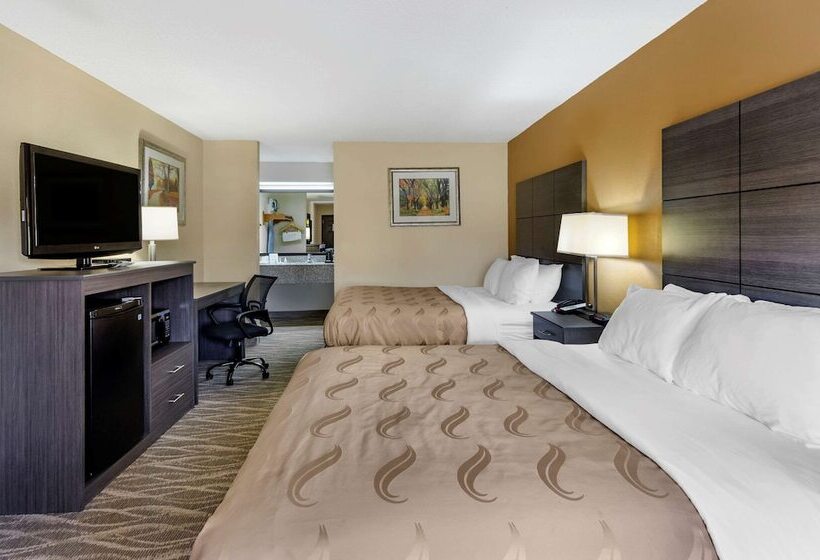 Отель Quality Inn Hillsville