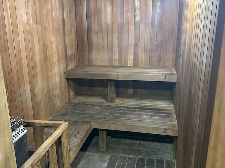 Wave Hotel Manhattan Beach