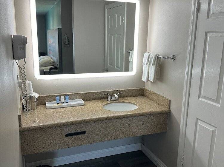 Wave Hotel Manhattan Beach