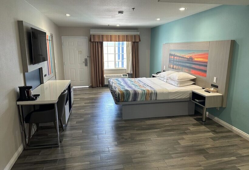 Wave Hotel Manhattan Beach